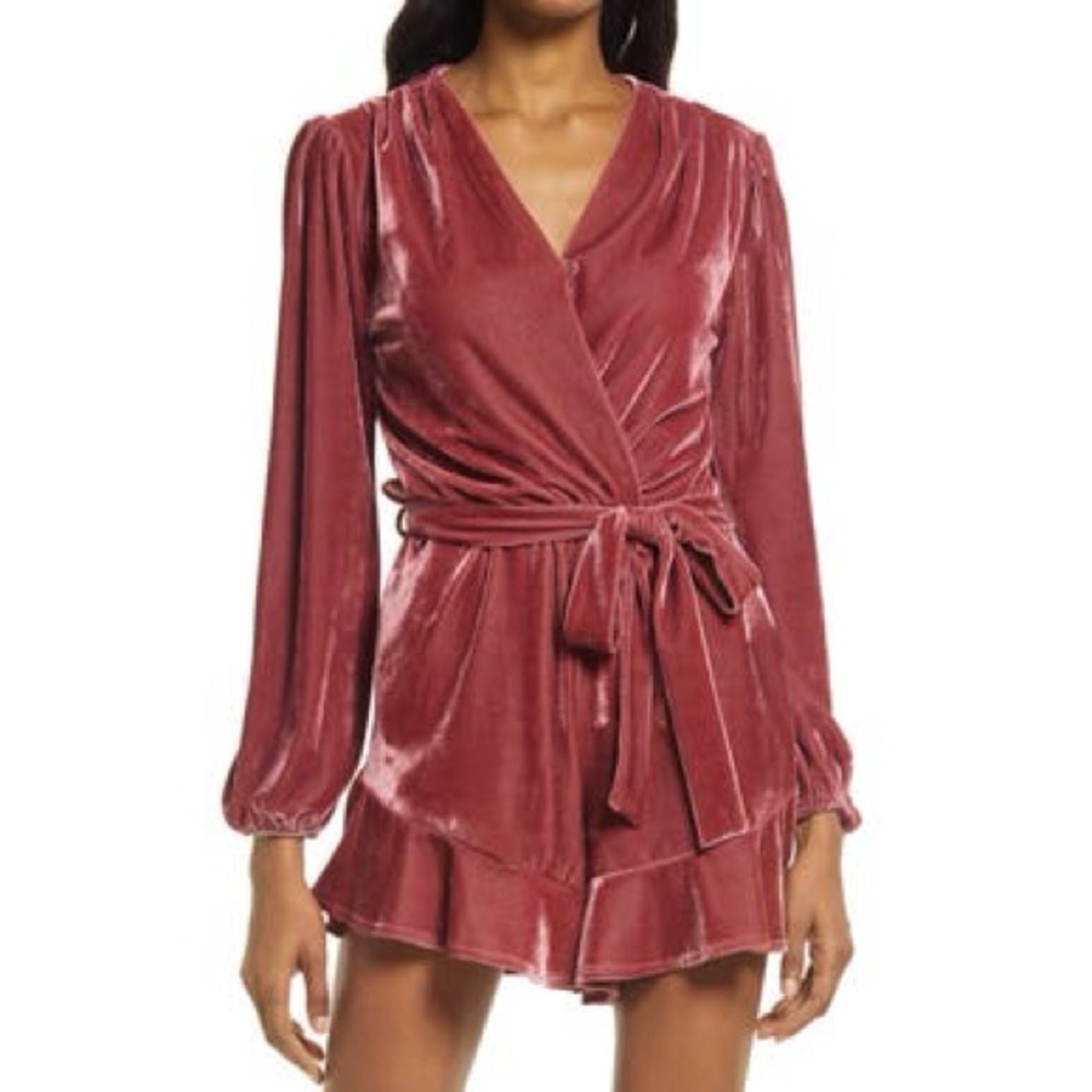 FRAICHE BY J VELVET RUFFLE TRIM ROMPER ❤️NWT❤️IN STORES❤️